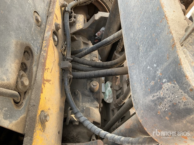 2015 Komatsu FH40-1 4 ton Forklift - Diesel forklift: picture 5 2015 Komatsu FH40-1 4 ton Forklift - Diesel forklift: picture 5