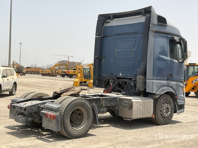 2015 Mercedes-Benz Actros 1845LS 4x2 S/A Sleeper Truck Tractor - Flail mower/ Mulcher: picture 4 2015 Mercedes-Benz Actros 1845LS 4x2 S/A Sleeper Truck Tractor - Flail mower/ Mulcher: picture 4