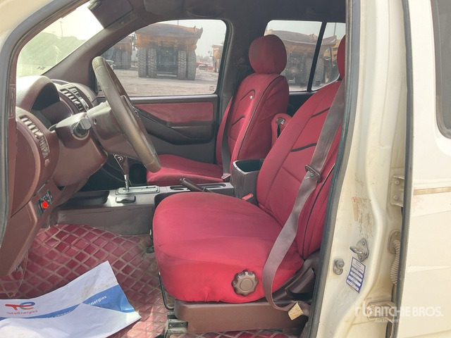 2016 Nissan 4x2 Crew Cab Pickup - Pickup truck: picture 5 2016 Nissan 4x2 Crew Cab Pickup - Pickup truck: picture 5