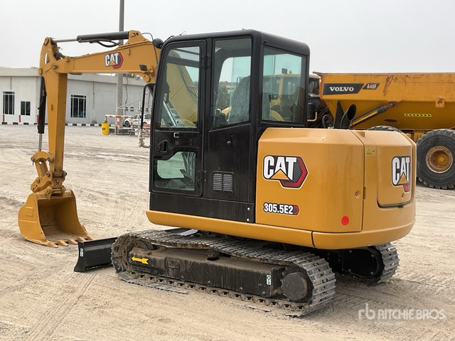 2017 Cat 305.5E2 - Mini excavator: picture 4 2017 Cat 305.5E2 - Mini excavator: picture 4