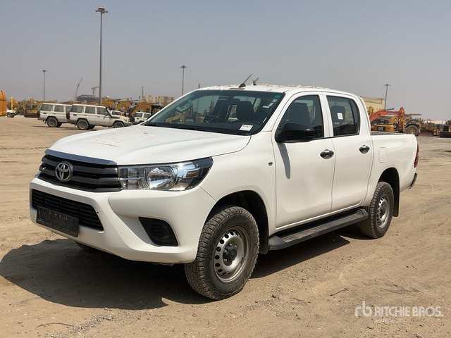 2018 Toyota Hilux 4x4 Crew Cab Pickup - Pickup truck: picture 3 2018 Toyota Hilux 4x4 Crew Cab Pickup - Pickup truck: picture 3