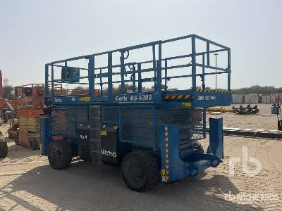GENIE GS4390 - Scissor lift: picture 2 GENIE GS4390 - Scissor lift: picture 2
