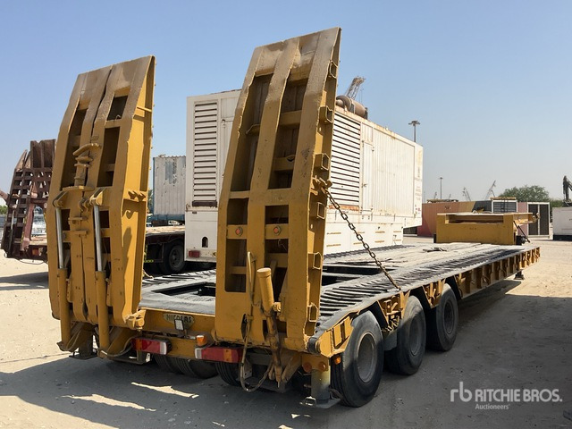 Nicolas Lowboy Trailer - Low loader semi-trailer: picture 3 Nicolas Lowboy Trailer - Low loader semi-trailer: picture 3