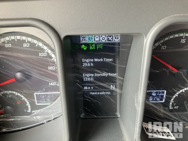 2024 XCMG XGA4259N6WC LNG 6x4 (Unused) Sleeper Truck Tractor: 6x - Tractor unit: picture 5 2024 XCMG XGA4259N6WC LNG 6x4 (Unused) Sleeper Truck Tractor: 6x - Tractor unit: picture 5