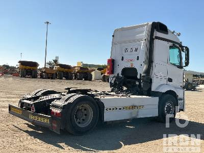 MERCEDES-BENZ ACTROS 1845 4x2 - Tractor unit: picture 3 MERCEDES-BENZ ACTROS 1845 4x2 - Tractor unit: picture 3
