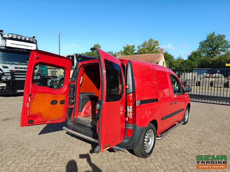Mercedes-Benz Citan 108 CDI BlueEFFICIENCY Euro5L - Airco - 4-Seizoensbanden - Bluetooth Radio - Small van: picture 2 Mercedes-Benz Citan 108 CDI BlueEFFICIENCY Euro5L - Airco - 4-Seizoensbanden - Bluetooth Radio - Small van: picture 2