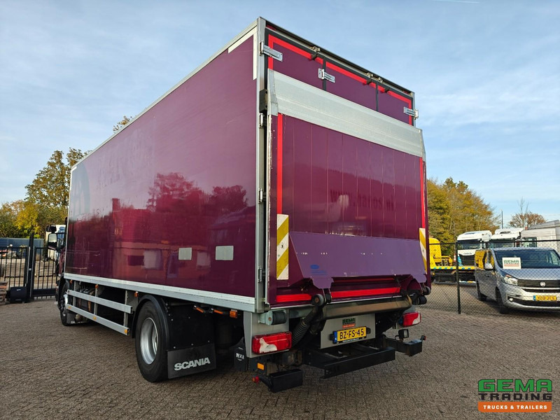 Scania P230 4x2 Dagcab Euro5 - Koel-VriesBak 7.5m + Carrier Supra 950MT + Laadklep 2000kg - Refrigerator truck: picture 4 Scania P230 4x2 Dagcab Euro5 - Koel-VriesBak 7.5m + Carrier Supra 950MT + Laadklep 2000kg - Refrigerator truck: picture 4