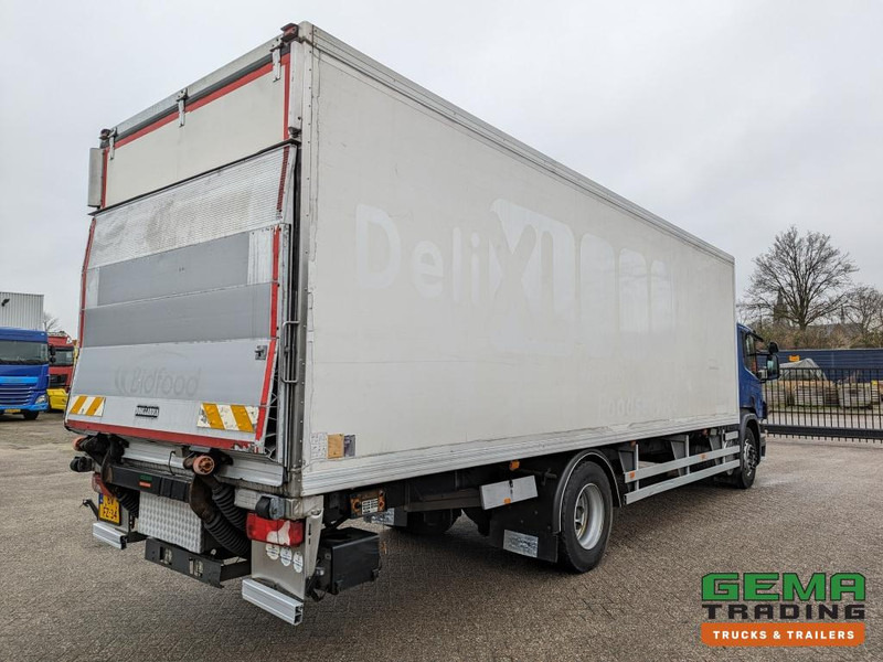 Scania P230 4x2 Daycab Euro4 KoelVriesBak 8.2m - Carrier Supra 950Mt + Laadklep 2000kg - Refrigerator truck: picture 4 Scania P230 4x2 Daycab Euro4 KoelVriesBak 8.2m - Carrier Supra 950Mt + Laadklep 2000kg - Refrigerator truck: picture 4