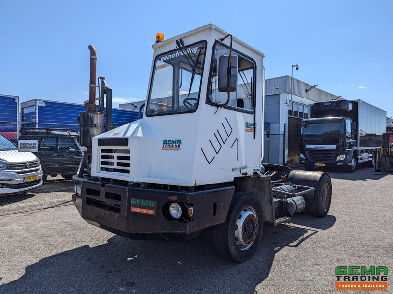 Terberg YT17 MOTOR DEFECT - MMBS Kenteken - Terminal tractor: picture 1 Terberg YT17 MOTOR DEFECT - MMBS Kenteken - Terminal tractor: picture 1