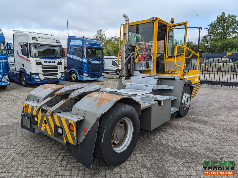 Terberg YT222 Allison - Schotel 30T - Landbouw kenteken - Terminal tractor: picture 3 Terberg YT222 Allison - Schotel 30T - Landbouw kenteken - Terminal tractor: picture 3