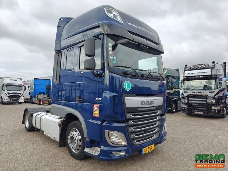 DAF XF 440 FT 4x2 SuperSpaceCab Euro6A - MEGA - Retarder - HandGeschakeld - 316.000KM! - Tractor unit: picture 2 DAF XF 440 FT 4x2 SuperSpaceCab Euro6A - MEGA - Retarder - HandGeschakeld - 316.000KM! - Tractor unit: picture 2