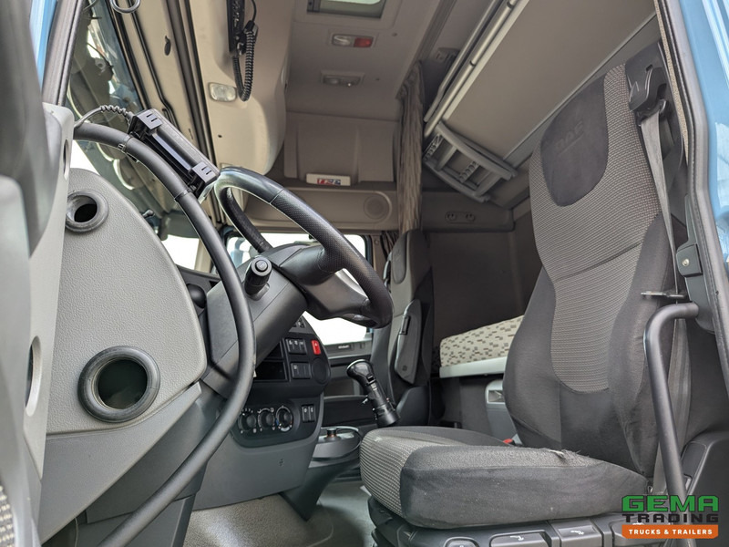 DAF XF 440 FTG 6x2/4 Superspacecab Euro6A - Handgeschakeld - Centrale smering - 08/2025APK - Tractor unit: picture 5 DAF XF 440 FTG 6x2/4 Superspacecab Euro6A - Handgeschakeld - Centrale smering - 08/2025APK - Tractor unit: picture 5