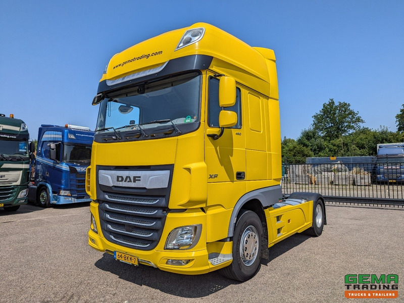 DAF XF 450 FT 4x2 SuperSpaceCab Euro6C - Retarder - Standairco - Dubbele Tanks - SMARTtachoV2 - Tractor unit: picture 1 DAF XF 450 FT 4x2 SuperSpaceCab Euro6C - Retarder - Standairco - Dubbele Tanks - SMARTtachoV2 - Tractor unit: picture 1