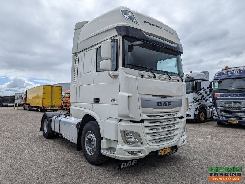 DAF XF 460 FT 4x2 Superspacecab Euro6A - Dubbele tanks - Navi - 11/2025APK - Tractor unit: picture 2 DAF XF 460 FT 4x2 Superspacecab Euro6A - Dubbele tanks - Navi - 11/2025APK - Tractor unit: picture 2