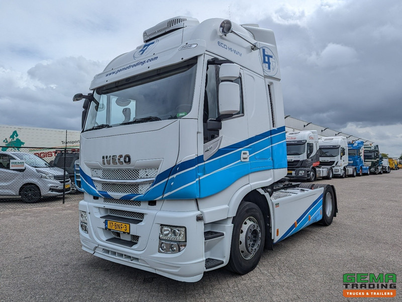 Iveco Stralis 420 Hi-Way 4x2 Euro6C - Dubbele tanks - Standairco - Smart tacho 2 - Tractor unit: picture 1 Iveco Stralis 420 Hi-Way 4x2 Euro6C - Dubbele tanks - Standairco - Smart tacho 2 - Tractor unit: picture 1