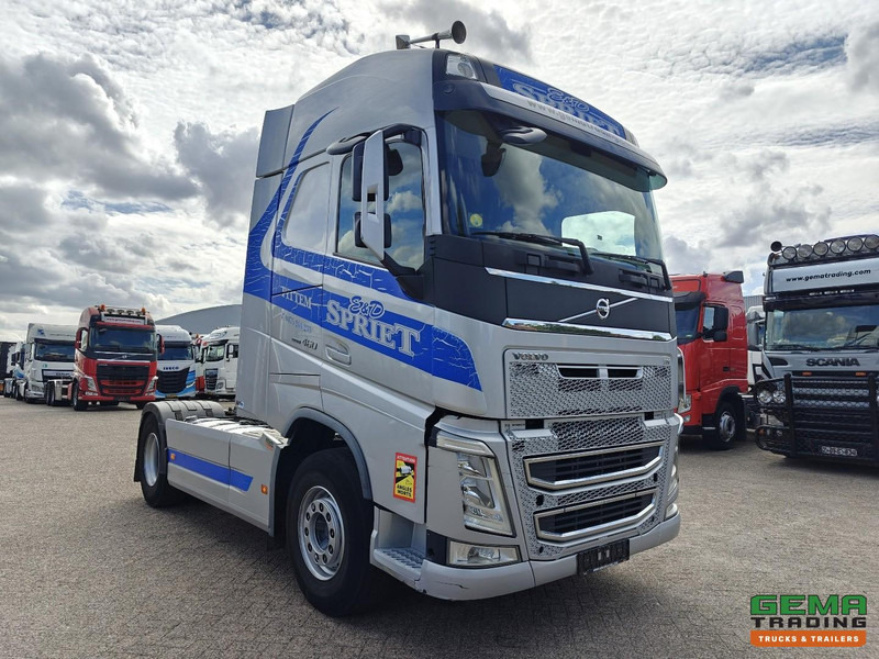 Volvo FH460 4x2 Globetrotter Euro6 - WF/Kiep Hydrauliek - Dubbele Tanks - Tractor unit: picture 2 Volvo FH460 4x2 Globetrotter Euro6 - WF/Kiep Hydrauliek - Dubbele Tanks - Tractor unit: picture 2
