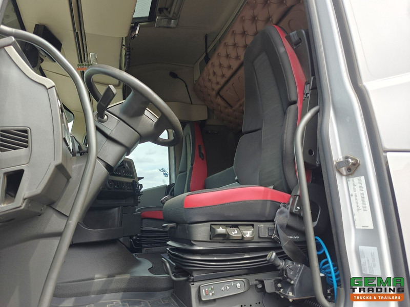Volvo FH460 4x2 Globetrotter Euro6C - Hydrauliek - Dubbele Tanks - SMARTtachoV2 - 05/2026 APK - Tractor unit: picture 5 Volvo FH460 4x2 Globetrotter Euro6C - Hydrauliek - Dubbele Tanks - SMARTtachoV2 - 05/2026 APK - Tractor unit: picture 5