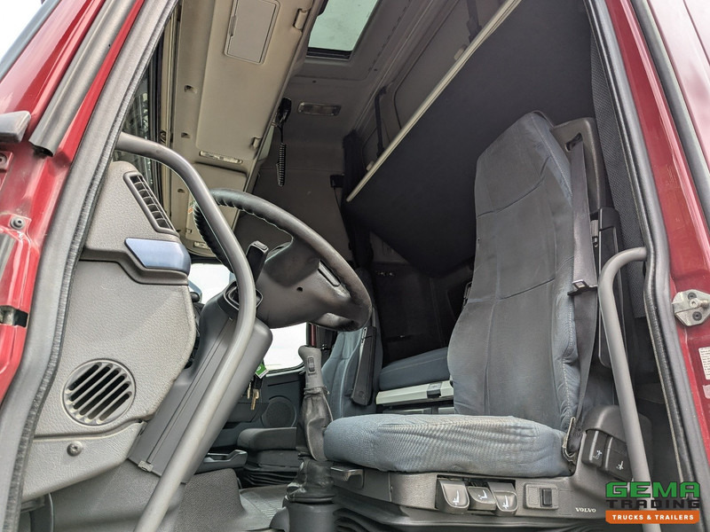 Volvo FH460 4x2 Globetrotter XL Euro5 - Handgeschakeld - Dubbele tanks - 8 units in stock! - Tractor unit: picture 5 Volvo FH460 4x2 Globetrotter XL Euro5 - Handgeschakeld - Dubbele tanks - 8 units in stock! - Tractor unit: picture 5
