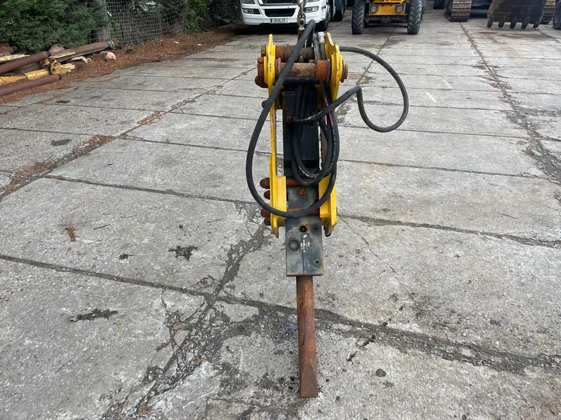 Soosan *NEW AND UNUSED* Soosan SB40 Hydraulic breaker - Attachment for Construction machinery: picture 3 Soosan *NEW AND UNUSED* Soosan SB40 Hydraulic breaker - Attachment for Construction machinery: picture 3