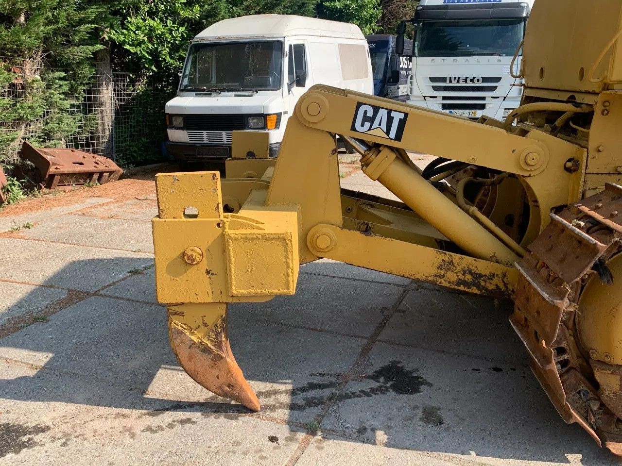 CAT Caterpillar D7E Bulldozer with ripper CLUTCH DEF CAT D7E Bulldozer with ripper CLUTCH DEFECT - Bulldozer: picture 5 CAT Caterpillar D7E Bulldozer with ripper CLUTCH DEF CAT D7E Bulldozer with ripper CLUTCH DEFECT - Bulldozer: picture 5