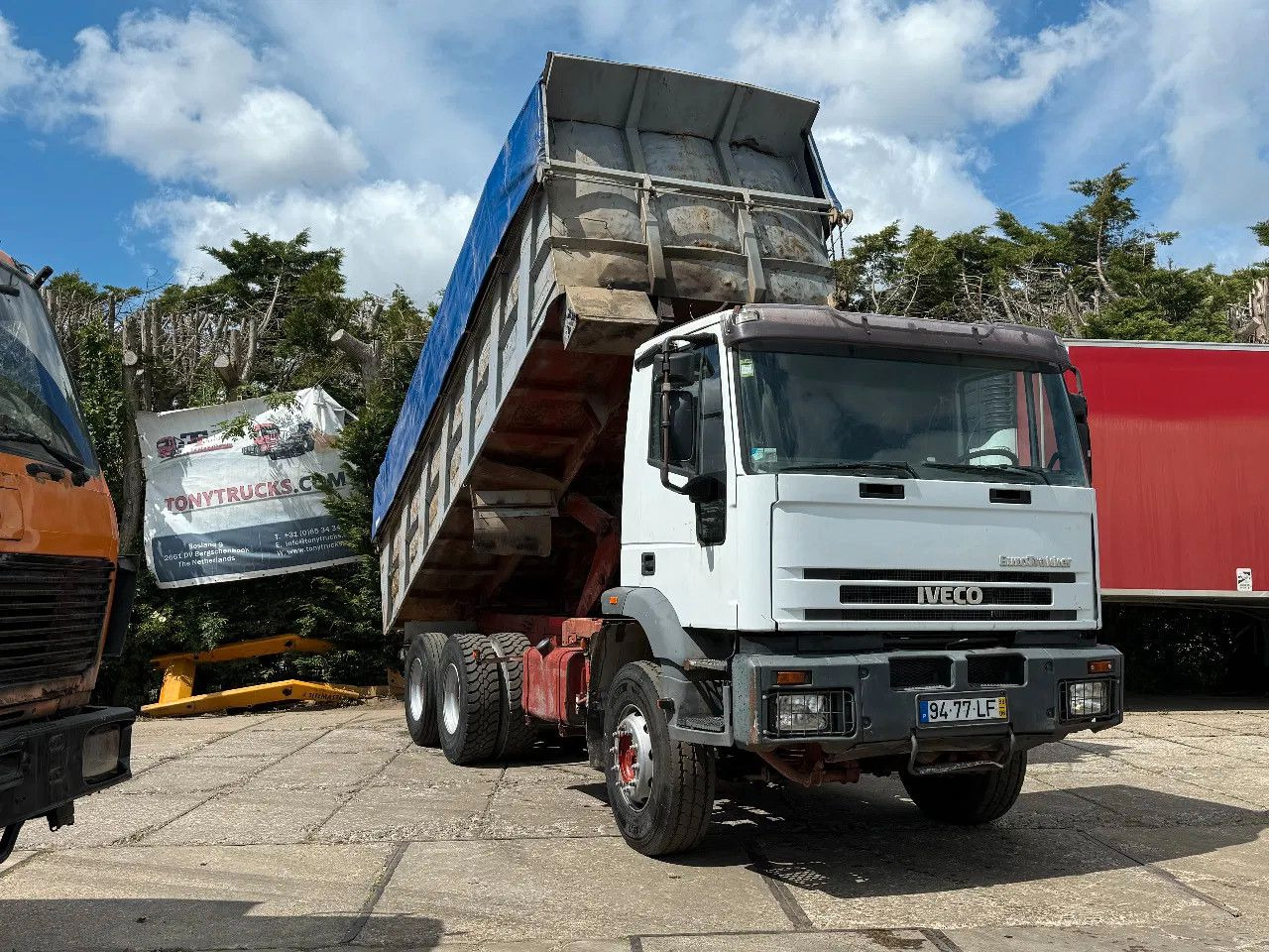 Iveco Eurotrakker 380 E34 6X4 Tipper Spring/Spring Eur - Tipper: picture 1 Iveco Eurotrakker 380 E34 6X4 Tipper Spring/Spring Eur - Tipper: picture 1