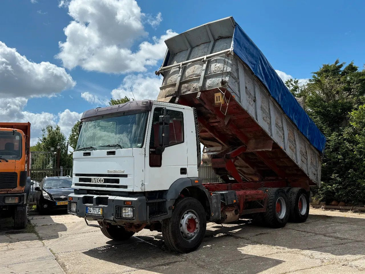 Iveco Eurotrakker 380 E34 6X4 Tipper Spring/Spring Eur - Tipper: picture 2 Iveco Eurotrakker 380 E34 6X4 Tipper Spring/Spring Eur - Tipper: picture 2
