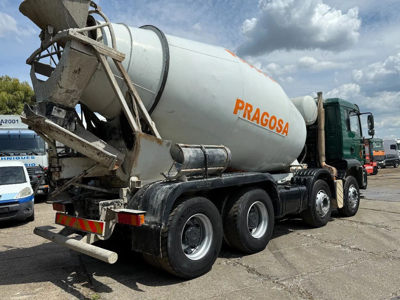 MAN TGA 35.360 8X4 CIFA Beton Mixer Spring/Spring ZF - Concrete mixer truck: picture 4 MAN TGA 35.360 8X4 CIFA Beton Mixer Spring/Spring ZF - Concrete mixer truck: picture 4