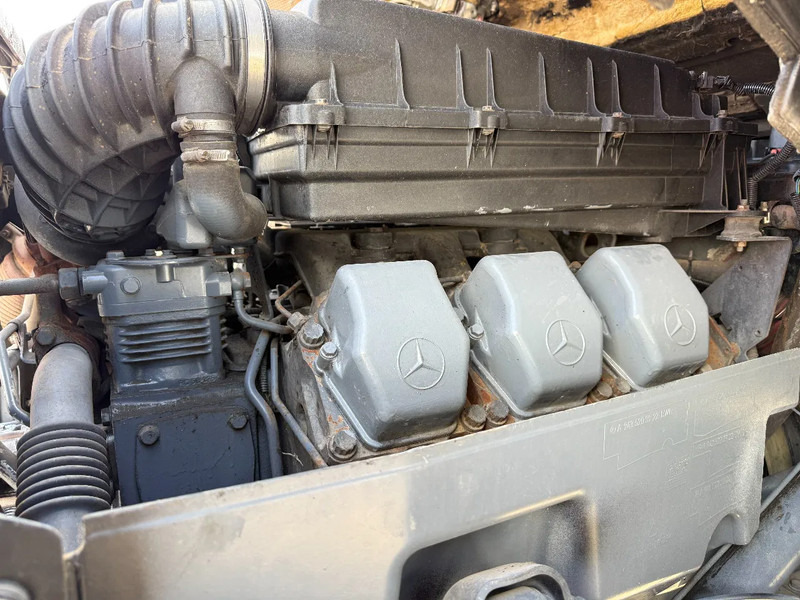 Cab chassis truck Mercedes-Benz Actros 2540 V6 6X2 Chassis Spring/Air Manual gearbox: picture 18