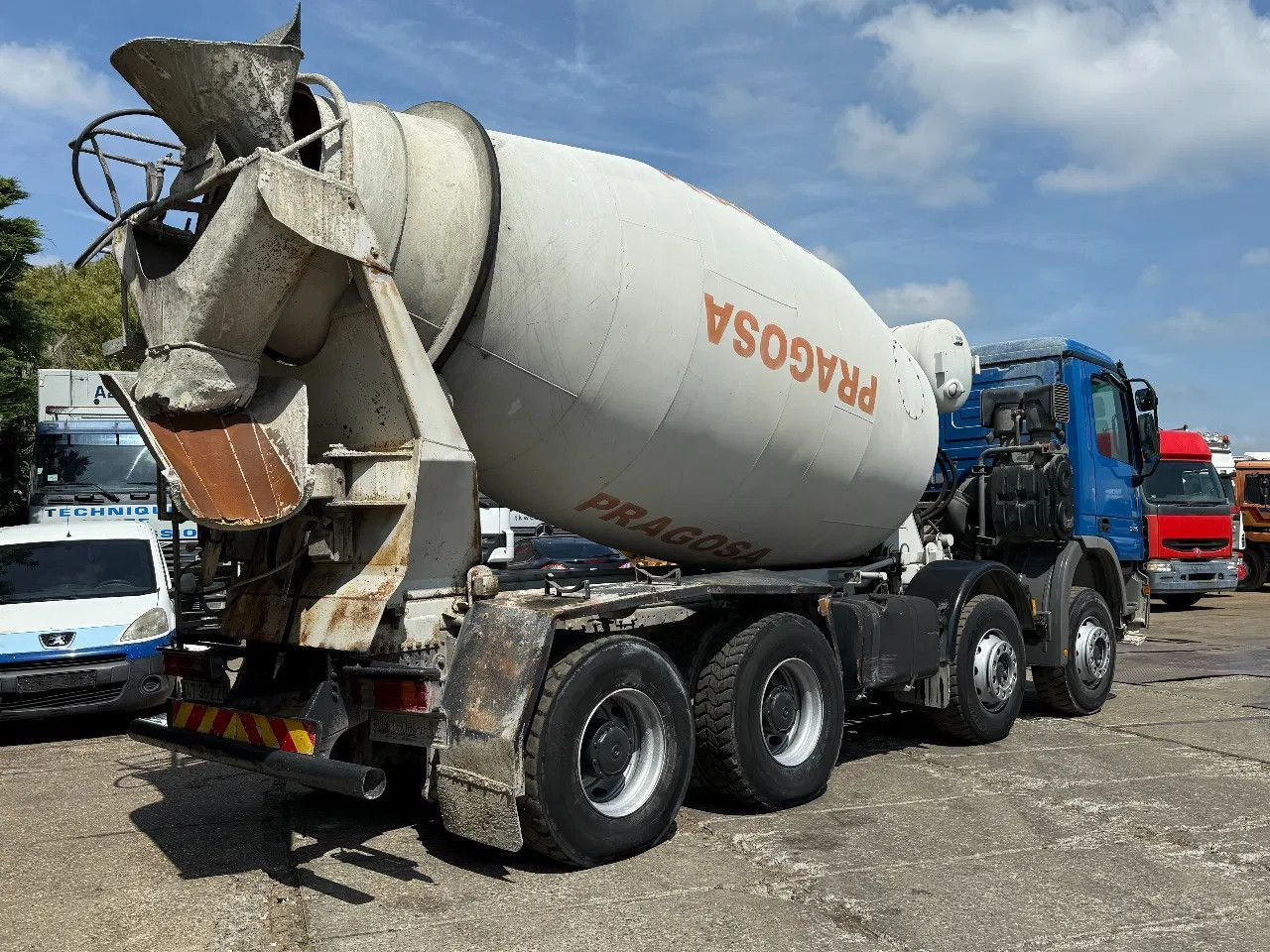 Mercedes-Benz Actros 3236 MP2 V6 8X4 9M3 Beton Mixer Spring/Sp - Concrete mixer truck: picture 4 Mercedes-Benz Actros 3236 MP2 V6 8X4 9M3 Beton Mixer Spring/Sp - Concrete mixer truck: picture 4
