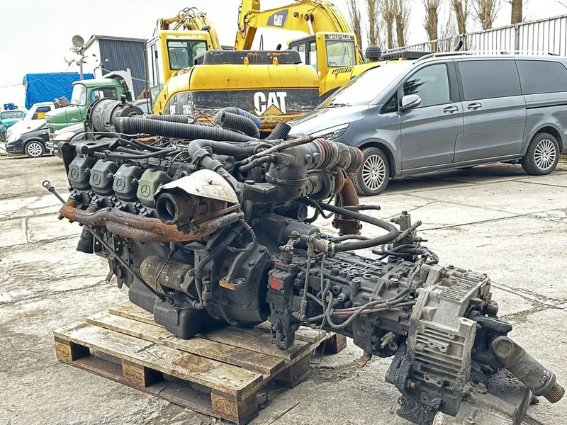 Mercedes-Benz OM 442 V8 Engine 350HP + Gearbox - Engine: picture 4 Mercedes-Benz OM 442 V8 Engine 350HP + Gearbox - Engine: picture 4