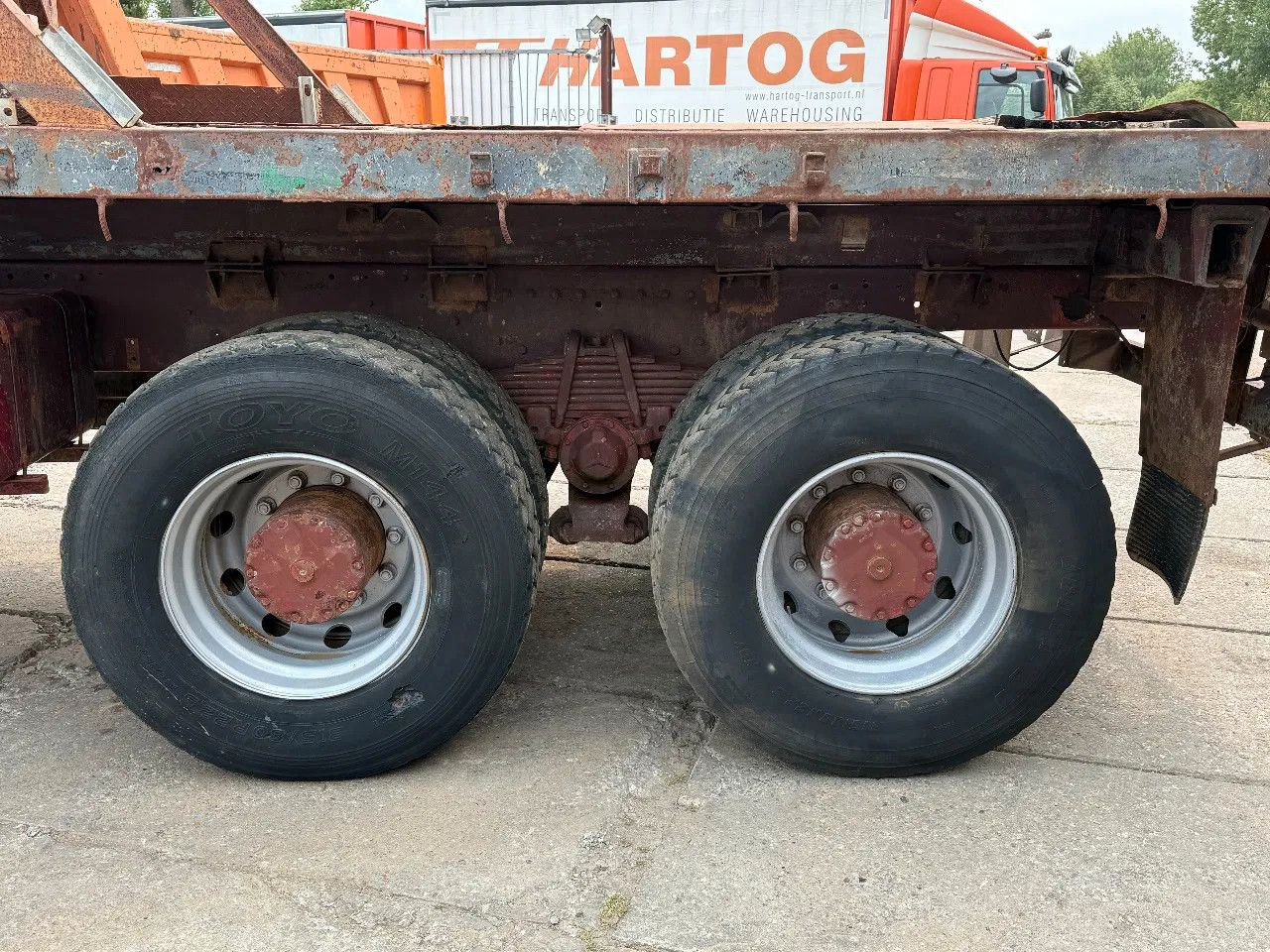 Mercedes-Benz SK 2628 V8 6X6 Platform Spring/Spring Manual gea - Dropside/ Flatbed truck: picture 5 Mercedes-Benz SK 2628 V8 6X6 Platform Spring/Spring Manual gea - Dropside/ Flatbed truck: picture 5
