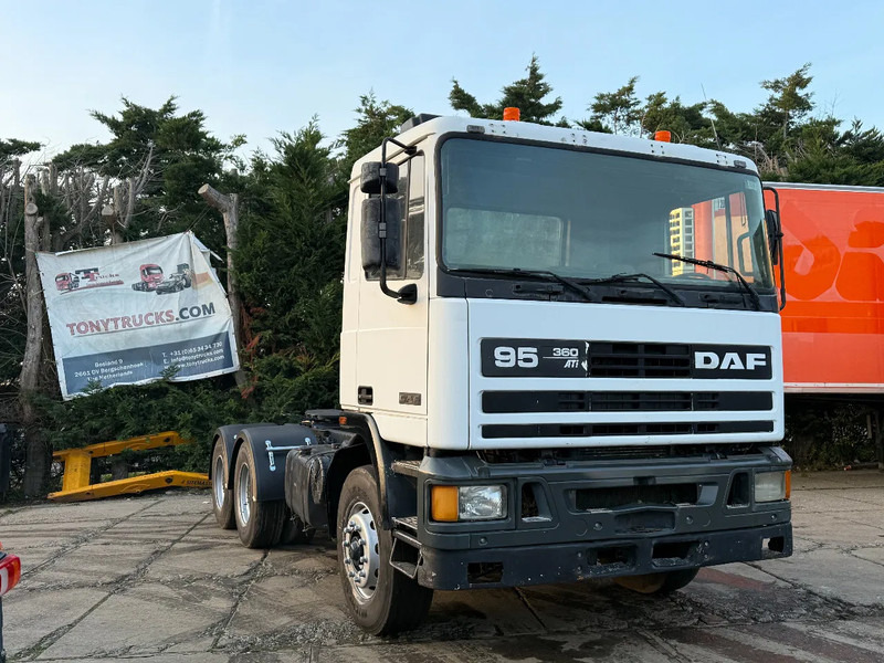 DAF 95.360 ATI 6X4 Tractor-unit Spring/Spring ZF Manual Gearbox - Tractor unit: picture 1 DAF 95.360 ATI 6X4 Tractor-unit Spring/Spring ZF Manual Gearbox - Tractor unit: picture 1