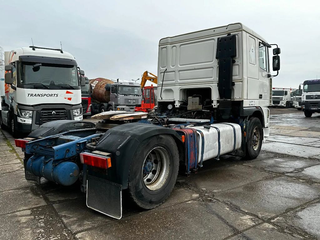 DAF XF 95.380 4X2 Tractor-unit Spring/Air ZF Manual - Tractor unit: picture 4 DAF XF 95.380 4X2 Tractor-unit Spring/Air ZF Manual - Tractor unit: picture 4