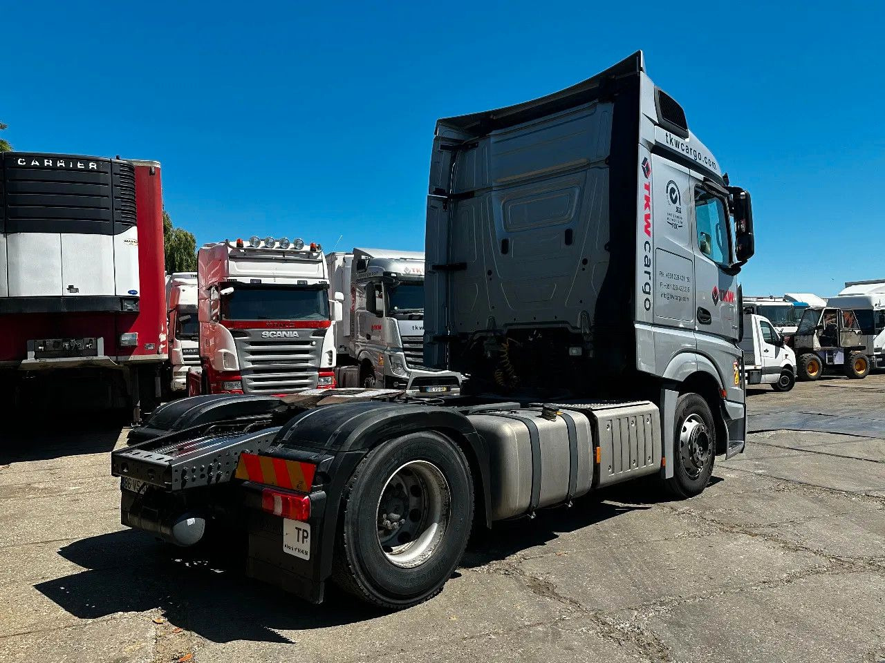 Mercedes-Benz Actros 1845 4X2 Tractor-unit Spring/Air PROD2019 - Tractor unit: picture 4 Mercedes-Benz Actros 1845 4X2 Tractor-unit Spring/Air PROD2019 - Tractor unit: picture 4