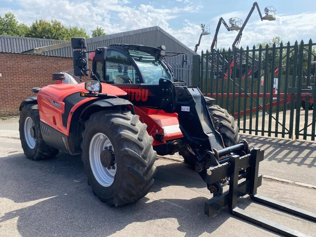 Leasing of Manitou MLT 741  Manitou MLT 741: picture 9