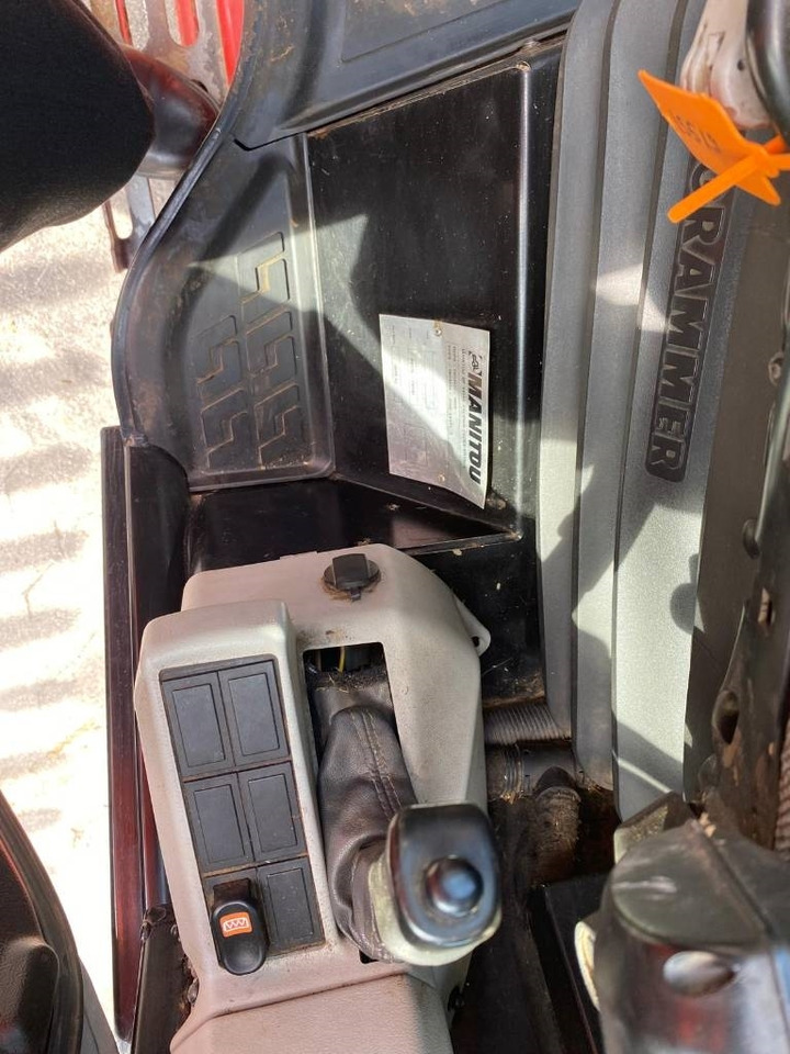Leasing of Manitou MLT 741  Manitou MLT 741: picture 28