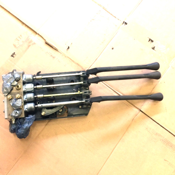 4- Way hydraulic control for Still - Hydraulic valve for Material handling equipment: picture 2 4- Way hydraulic control for Still - Hydraulic valve for Material handling equipment: picture 2