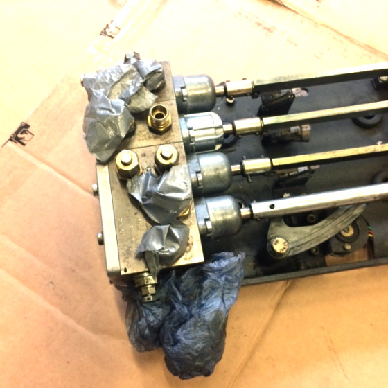 4- Way hydraulic control for Still - Hydraulic valve for Material handling equipment: picture 3 4- Way hydraulic control for Still - Hydraulic valve for Material handling equipment: picture 3