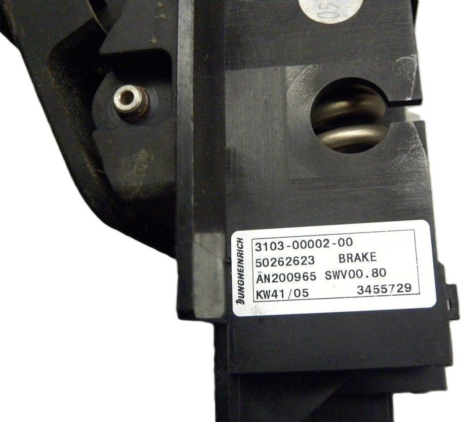 Brake Pedal From Jungheinrich ETV 216 - Electrical system for Material handling equipment: picture 2 Brake Pedal From Jungheinrich ETV 216 - Electrical system for Material handling equipment: picture 2