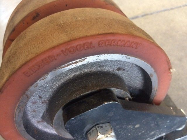 Complete Link Wheel for BT - Steering for Material handling equipment: picture 2 Complete Link Wheel for BT - Steering for Material handling equipment: picture 2