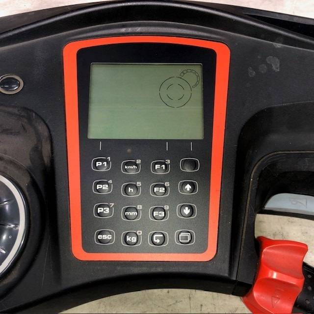 Dashboard for Linde / Still - Electrical system for Material handling equipment: picture 2 Dashboard for Linde / Still - Electrical system for Material handling equipment: picture 2