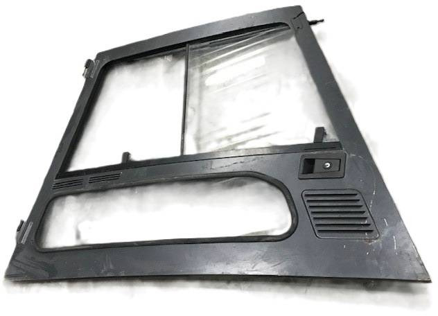 Door Right for Linde /388/ - Door and parts for Material handling equipment: picture 1 Door Right for Linde /388/ - Door and parts for Material handling equipment: picture 1