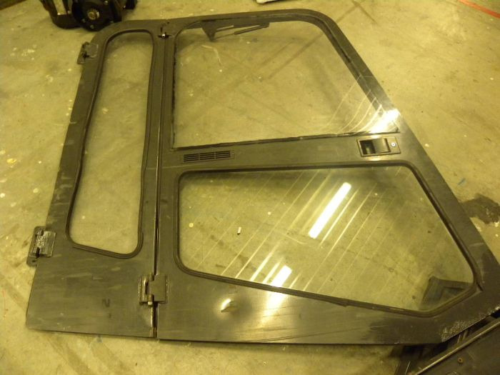 Full cabin for Nissan Q 02L25CU - Cab for Forklift: picture 3 Full cabin for Nissan Q 02L25CU - Cab for Forklift: picture 3