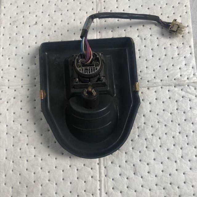 Instrument hood /EW/BZ for Jungheinrich - Electrical system for Material handling equipment: picture 2 Instrument hood /EW/BZ for Jungheinrich - Electrical system for Material handling equipment: picture 2