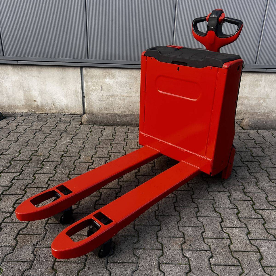 Linde T16 (1152) - Pallet truck: picture 3 Linde T16 (1152) - Pallet truck: picture 3
