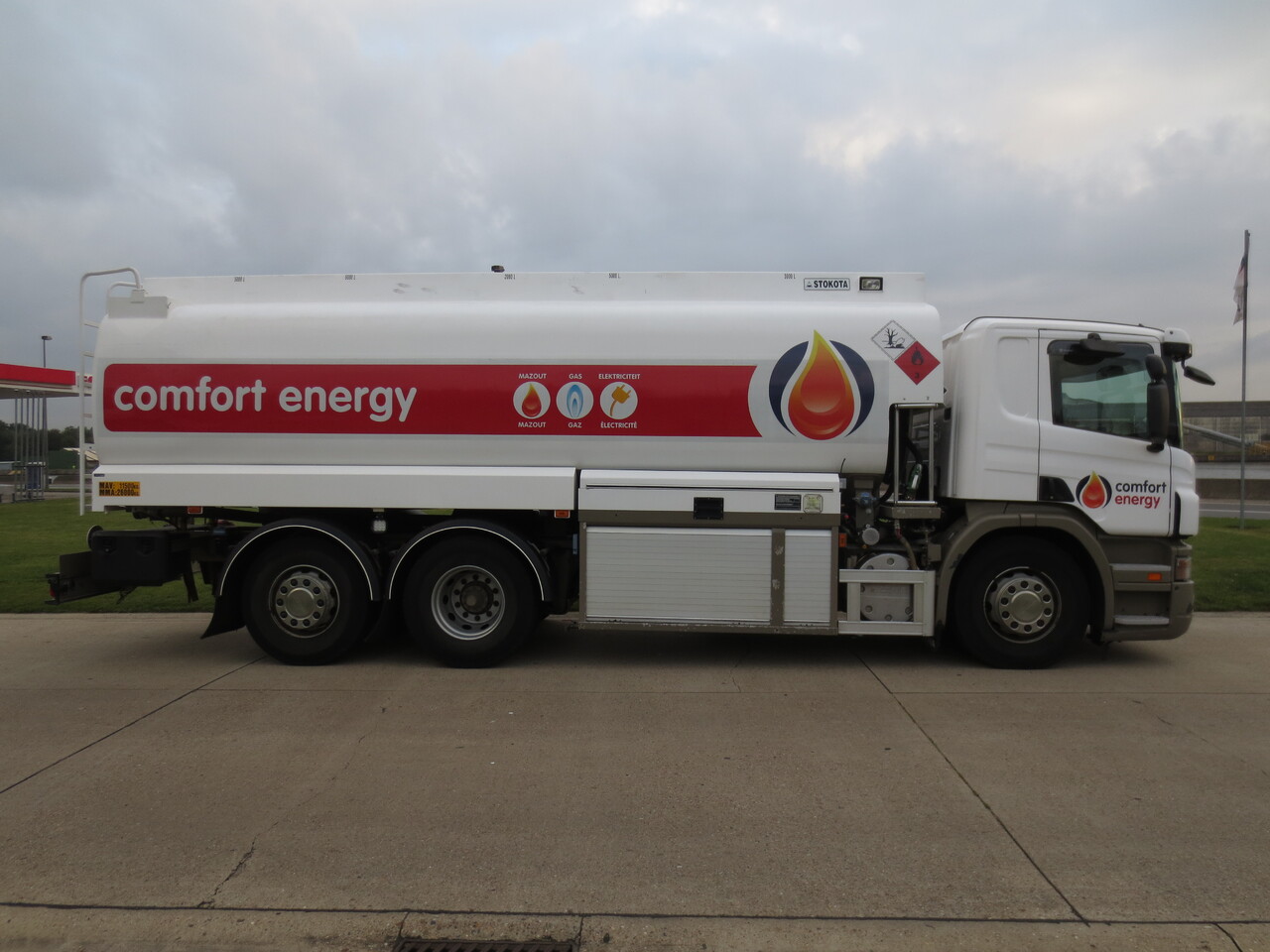 Tank truck Scania P380: picture 8 Tank truck Scania P380: picture 8