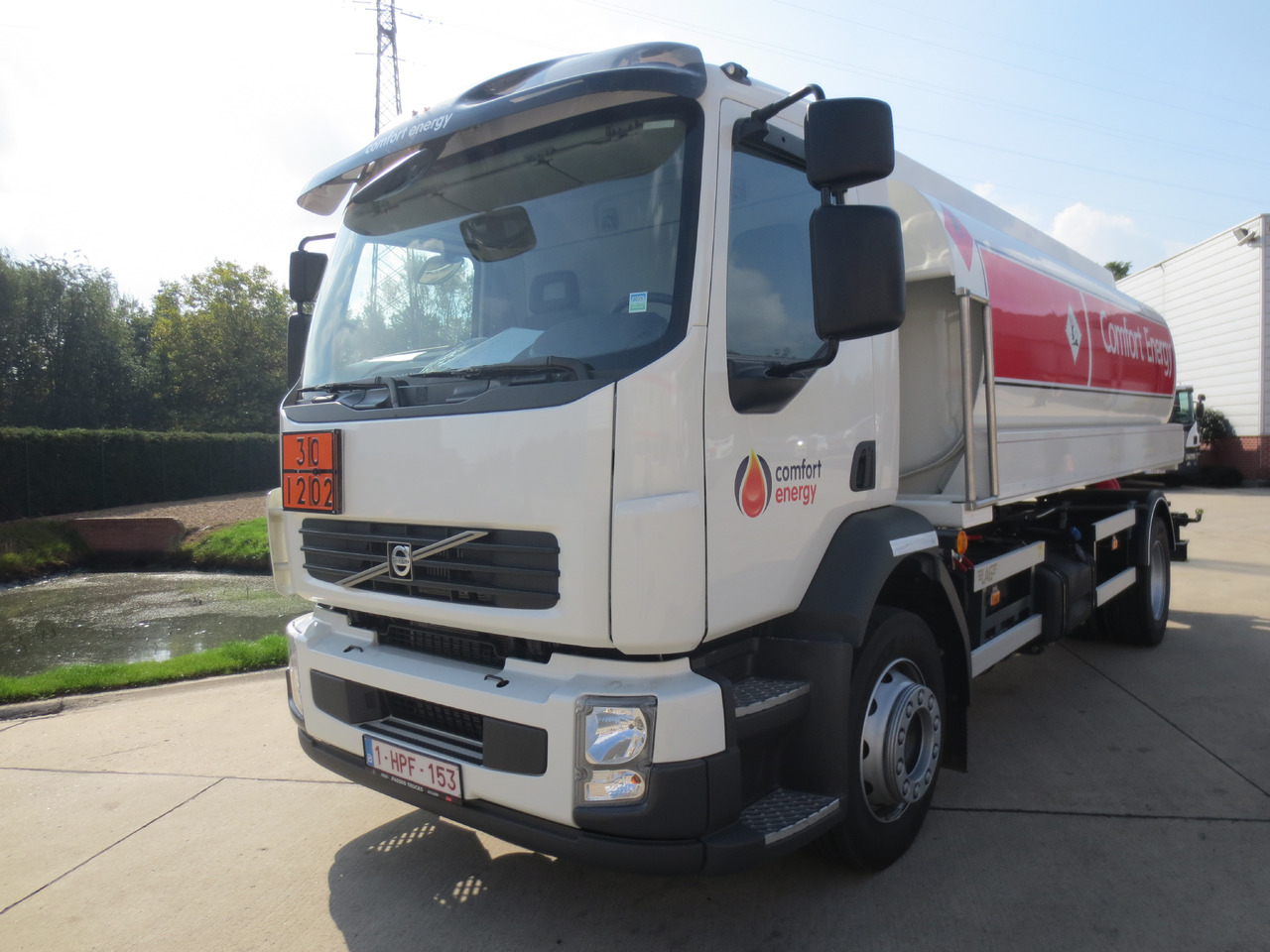 VOLVO FL - Tank truck: picture 1 VOLVO FL - Tank truck: picture 1