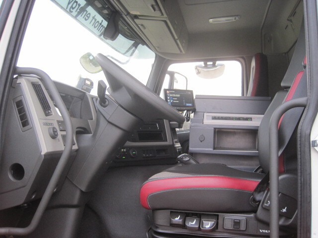 VOLVO FM - Tank truck: picture 3 VOLVO FM - Tank truck: picture 3