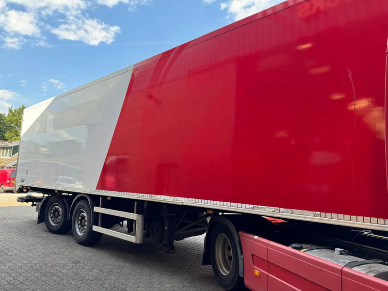 HEIWO 11.5M 2 AS Carrier Vector 1800 D+E Stuuras 2.500 KG LBW! - Isothermal semi-trailer: picture 4 HEIWO 11.5M 2 AS Carrier Vector 1800 D+E Stuuras 2.500 KG LBW! - Isothermal semi-trailer: picture 4
