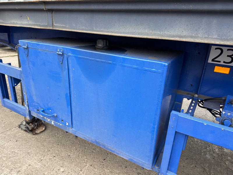 Hendricks 20ft container Kippchassis 24V hydraulic Self support! - Container transporter/ Swap body semi-trailer: picture 4 Hendricks 20ft container Kippchassis 24V hydraulic Self support! - Container transporter/ Swap body semi-trailer: picture 4